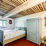 Sovi Ujezd Ferienhaus